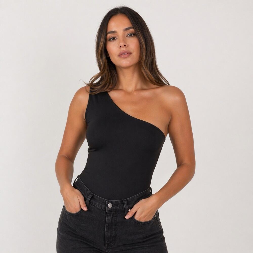 Le Lis One Shoulder Bodysuit Black NWT Size Small Chic Going Out Thong Capsule